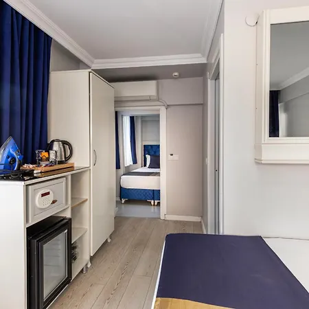 Sirkeci Grand Family Hotel & Spa-3